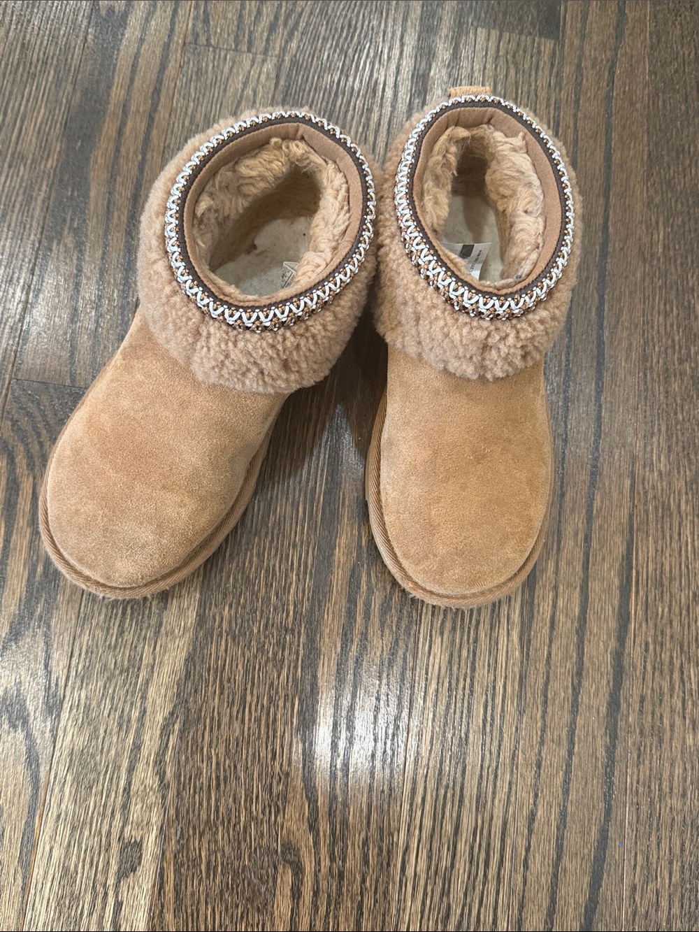UGG Kids Chestnut Suede Shearling Booties with Chain Trim